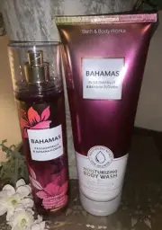 Bath&BodyWorks Set BAHAMAS PASSIONFRUIT&BANANA-FLOWER BODY WASH & MIST Set