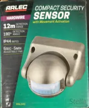 Arlec Compact Security Sensor Light with Movement Activation Outdoor 12m Range