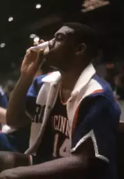 Closeup Of Cincinnati Royals Oscar Robertson 1963 Old Basketball Photo