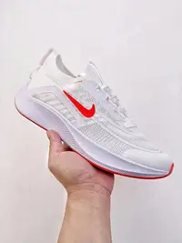 在飛比找Yahoo!奇摩拍賣優惠-耐克Nike Zoom Fly 4&#92;