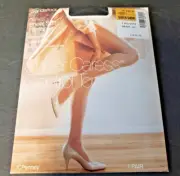 JC Penney Sheer Caress Control Top Pantihose Off Black Queen Short Sandalfoot