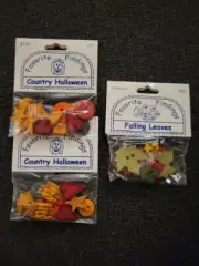 Favorite Findings Buttons. Mixed Lot. 3 Packages.