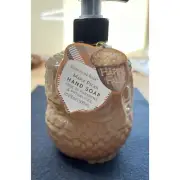 Maison de Base Maple Pecan Hand Soap in Plastic Owl Soap Dispenser NEW