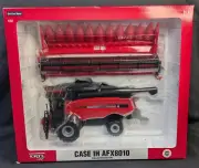 Ertl Britains Case iH AFX8010 Combine Collector Edition 1:32