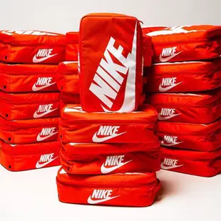 現貨【Fashion SPLY 】NIKE SHOE BOXBAG 球鞋袋 健身包 手拿包 手提袋 BA6149-810