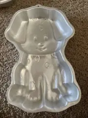 Wilton Cake Pan Puppy