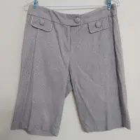 在飛比找蝦皮購物優惠-夏朵 全棉 有彈性 五分褲 短褲（灰色）（L號）