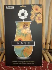 MODGY VASE Vincent Van Gogh Sunflowers