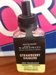 BRAND NEW BATH & BODY WORKS STRAWBERRY DAIQUIRI WALLFLOWER REFILL SEALED
