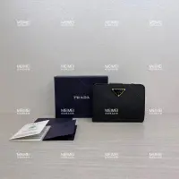 在飛比找Yahoo!奇摩拍賣優惠-30年老店 現貨 PRADA saffiano leathe