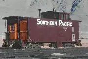 SP caboose No. 1123 in Wendel, CA in December 1981 5 x 7 Photo