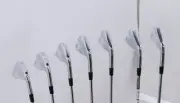 New Wilson Staff Model Blade 2024 Iron Set 4-Pw Stiff Dynamic Gold Mid 1261225