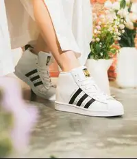 在飛比找旋轉拍賣優惠-ADIDAS OG SUPERSTAR UP 白黑 貝殼頭 