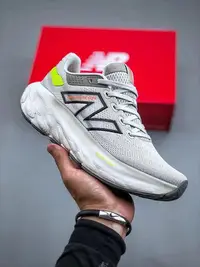 在飛比找Yahoo!奇摩拍賣優惠-新百倫 New Balance NB Fresh Foam 