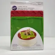 Wilton Silicone Texture Mat Set Grass & Brick Designs Fondant Decorative Cake