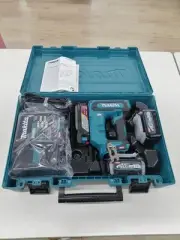 Makita Pt001Grdx Rechargeable Pin Tacker