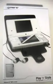 Nintendo DSi Accessory Bundle Set 4 Gamers - Case, Earphones, Stylus NEW