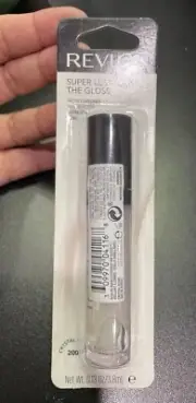 Revlon Super Lustrous the Gloss - Brand New