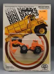 Vintage 1980 Zee Toys MINI MACKS Hydraulic Excavator SEALED diecast MOC toy !!!