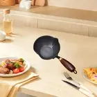 Hot Oil Pan Skillet Pan with Long Handle Nonstick Fried Egg Pan Pouring Oil Pot