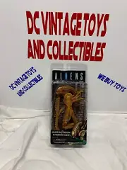 NEW 2017 NECA SDCC Exclusive Aliens Sewer Mutation Warrior Alien Xenomorph RARE