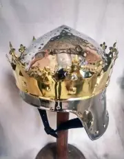 Halloween Medieval Monarch Knight Helmet King Richard Lionheart larp With Stand