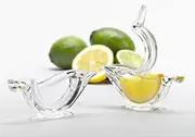 Set of 2 Individual Design Lemon SqueezerSmall transparent fruit squeezer