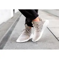 在飛比找Yahoo!奇摩拍賣優惠-Adidas originals tubular dawn 