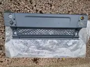 FORD BUMPER GRILL RADIATOR GRILL NEW GENUINE 1370882