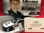WB 2017 Lionel Racing 1/24 #9 William Byron Liberty University ROY Autographed