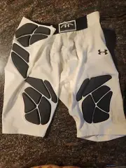 Under Armour 5 Padded Football Shorts Men’s XL Heat Gear Compression White