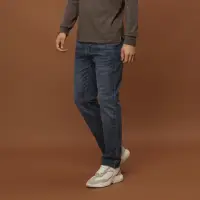 在飛比找momo購物網優惠-【GIORDANO 佐丹奴】男裝高彈力中腰錐形牛仔褲(46 