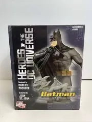 Dc Direct Heroes of the Dc Universe BatMan Bust Statue Carlos Pacheco #0547/5000