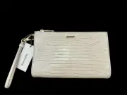 Brahmin DAISY Wristlet, New With Tags