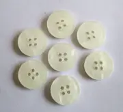 7/pcs Buttons Sz M Diameter=11/16" (18mm) White 4 Holes Front/Back Face Can Use