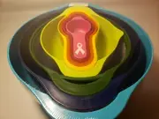 Nesting Bowls Multi-Colored Rainbow 8-piece Set - Mixing Sifter Measuring Cups +