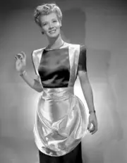 Penny Singleton in the radio comedy Blondie 1 Old TV Radio Photo