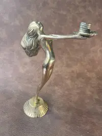 在飛比找Yahoo!奇摩拍賣優惠-【二手】歐洲銅雕 銅蠟燭臺 人物銅雕 復古 民俗人物 銅器 