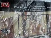 Magic Dog Gate Mesh (As Seen on TV, 2018, Ingenious, Magic Pet, Portable Pet