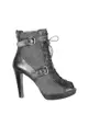 Pre-Loved STUART WEITZMAN Lace-up Ankle Boots