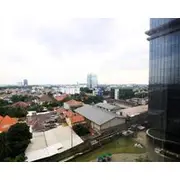 Spacious And Modern Lavenue Apartment