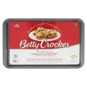 BETTY CROCKER Extra Large Non-Stick Cookie Sheet Case of 24 FREE SHIPPING