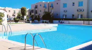 2 bedrooms appartement with shared pool and wifi at Mandria 1 km away from the beach