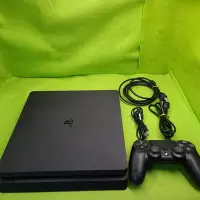 在飛比找Yahoo!奇摩拍賣優惠-ps4 slim 功能正常500gb原廠搖桿一支電源線HDM