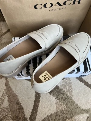 DV by Dolce Vita Ladies' Lug Loafers - Dune(Select Size: 8.5/9/10/11)