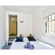 Spacious 3 Bedroom On The Edge Of Downtown Darghan St