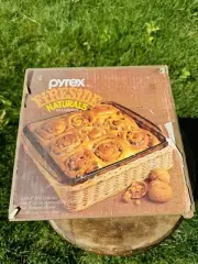 Vintage Pyrex Natural Fireside Naturals By Corning/ Vintage/Never Opened Box