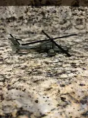 MAISTO Tailwinds METAL United States Army AH-64 Apache Helicopter New
