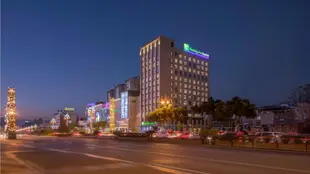 西昌市中心智選假日酒店Holiday Inn Express Xichang City Center