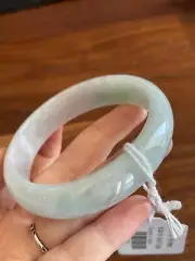 纯天然玉镯Untreated Genuine Grade A Jade Bangle Jadeite Bracelet 純天然翡翠A貨手鐲 60 Mm